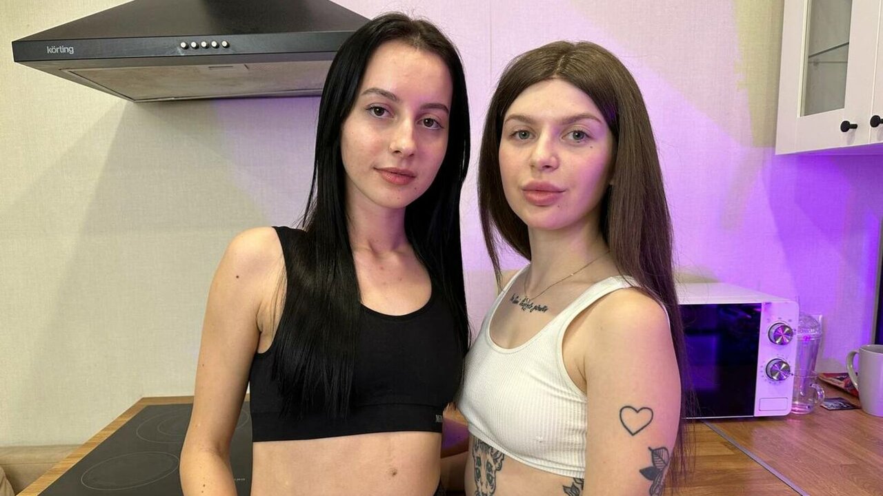 Join AmeliaandTrisha Private Chat