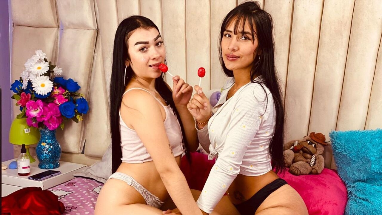 Join GabyAndAvy Private Chat