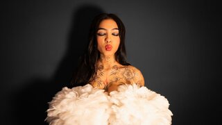 Join PamelaRougge Private Chat